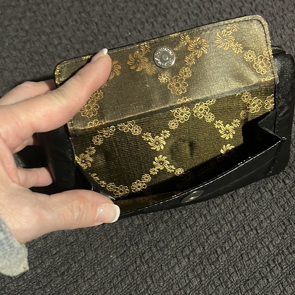 Rustic Coutures Wallet - Picture 4 of 7